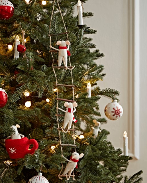 7 Expert Tips from a Christmas Tree Stylist — Bustle: Designer